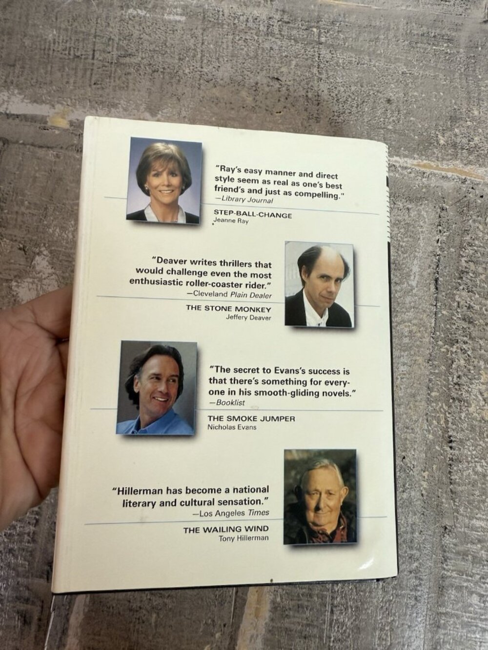 Select Editions 4 Books In One - Picture 5 of 6